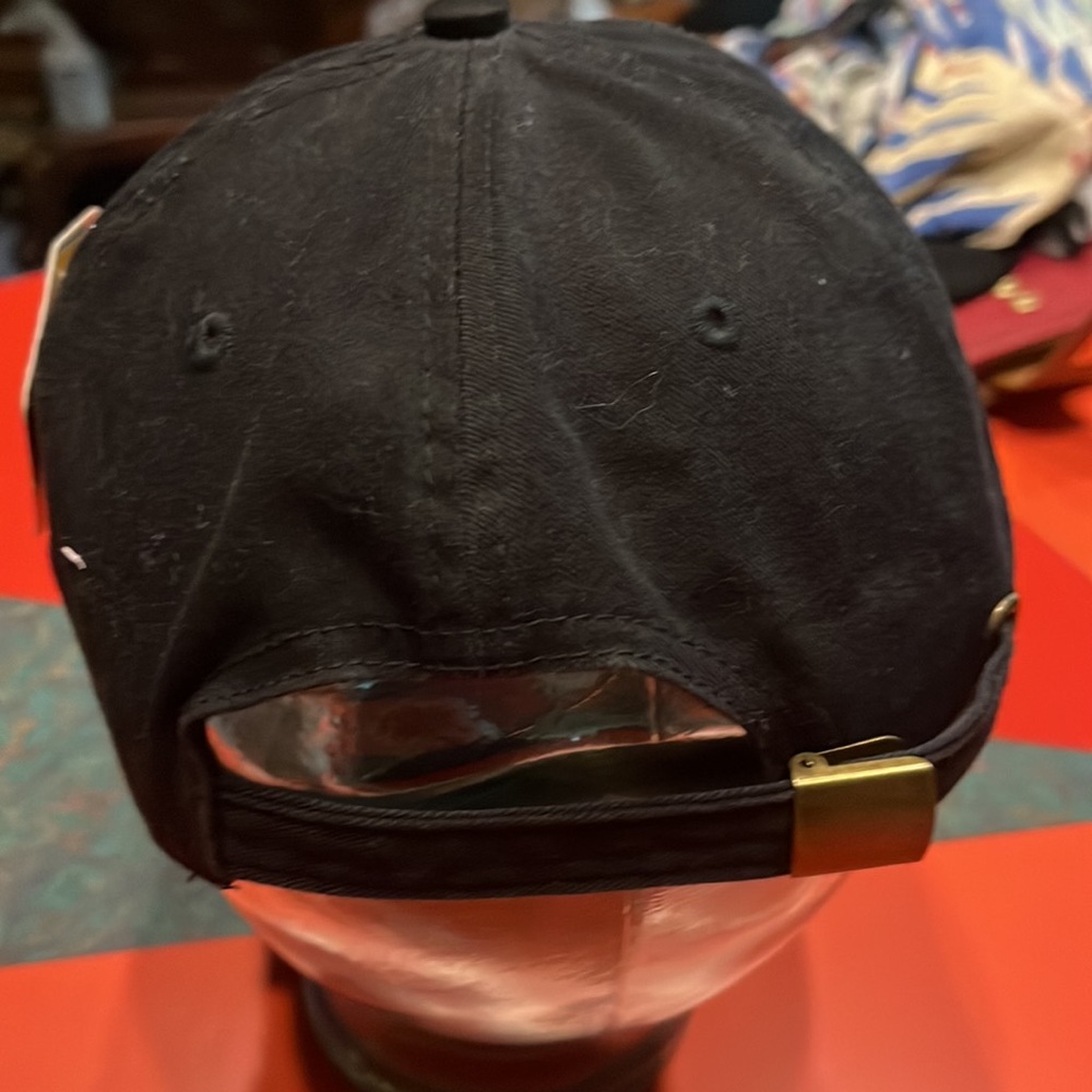One Way Cap - Picture 4 of 5